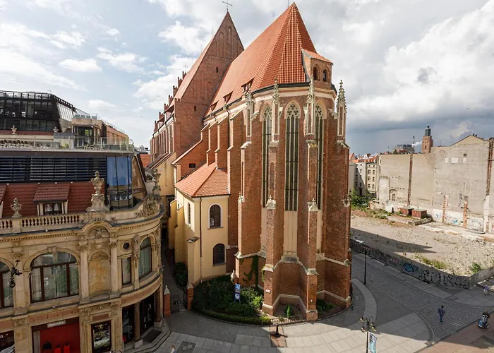 - Old Town - Swidnicka Street *